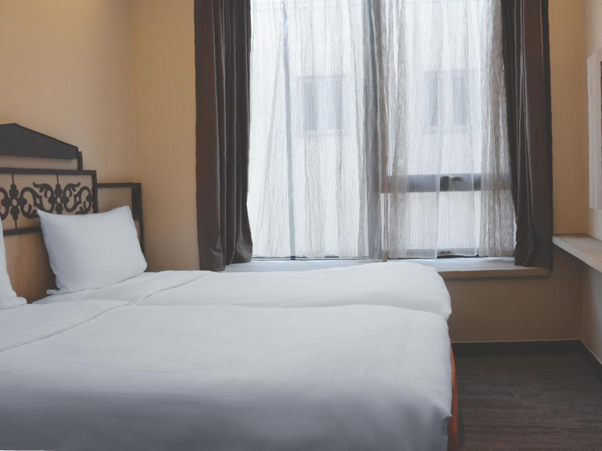 Aqueen Prestige Hotel Lavender 新加坡 外观 照片