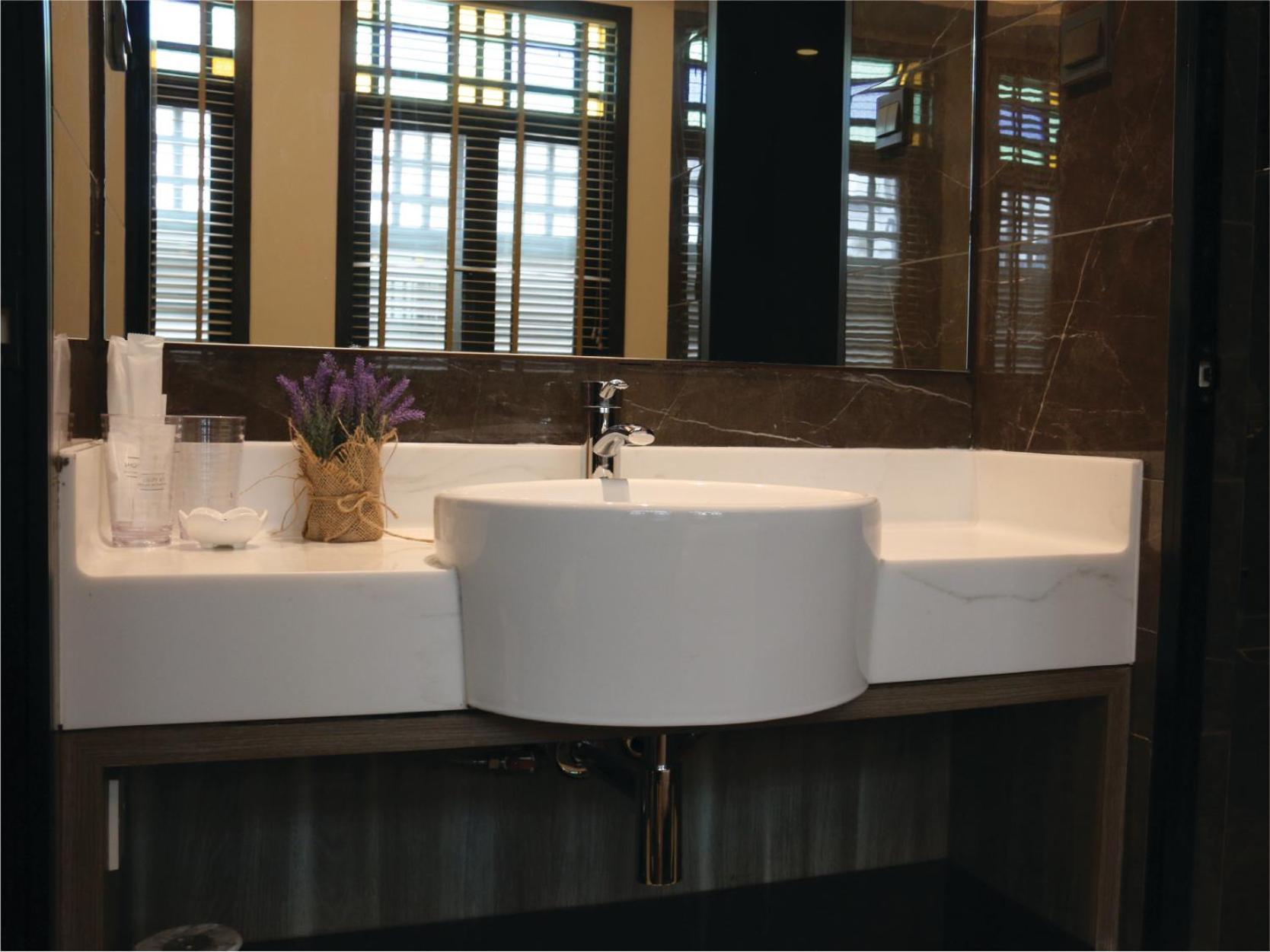 Aqueen Prestige Hotel Lavender 新加坡 外观 照片